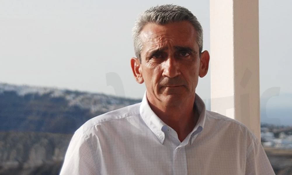 Περιφερειάρχης Νοτίου Αιγαίου: Να μετατραπούν σε κλειστές οι δομές των μεταναστών
